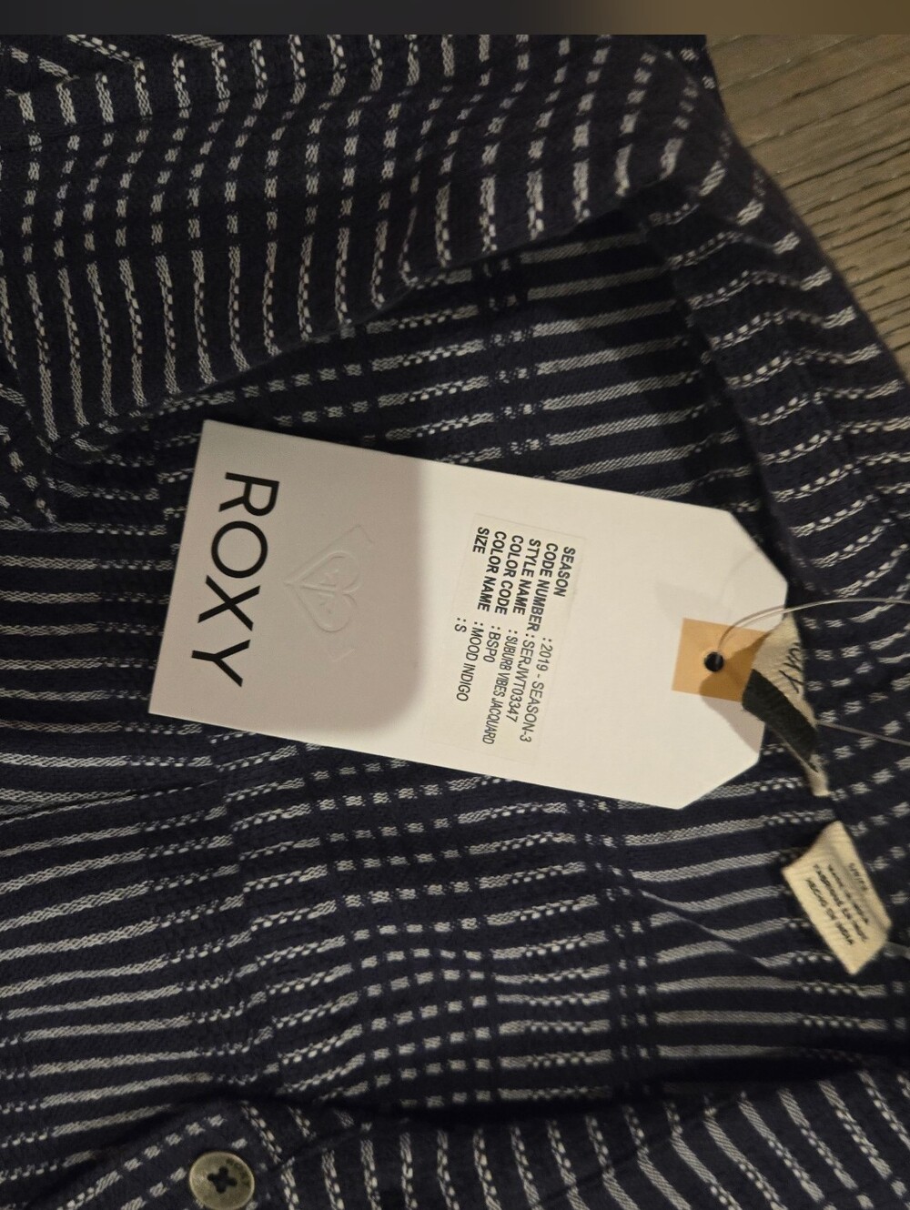 Womens Roxy Button Up Shirt - Picture 2 of 2